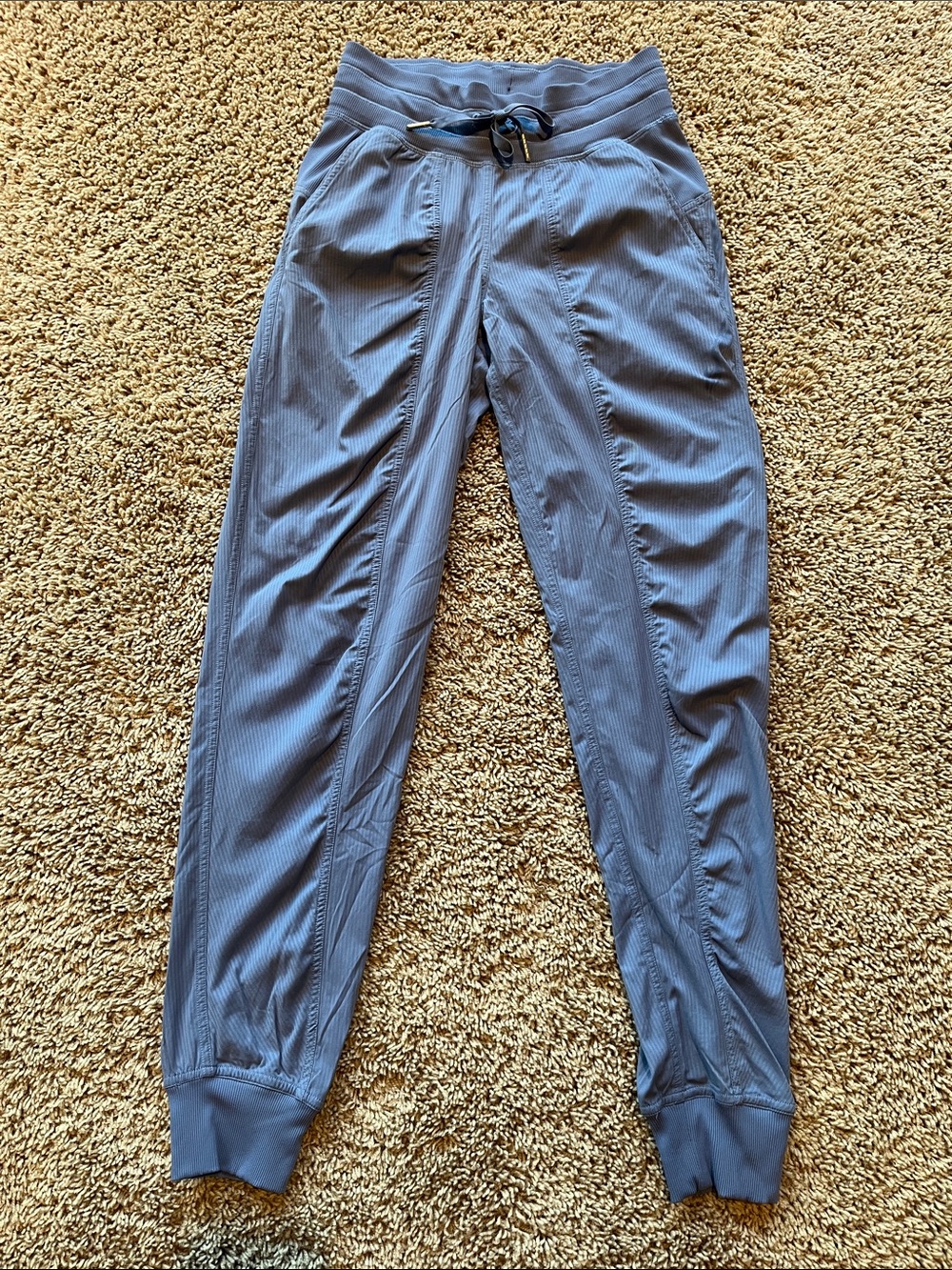 Lululemon women’s Dance Studio Mid-Rise Jogger full length cadet blue. Size 2